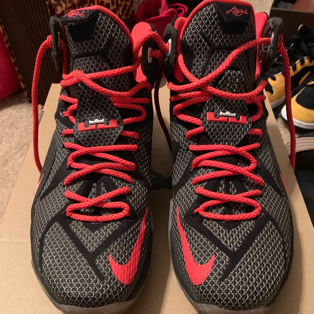 Nike Sneakers